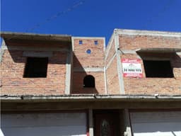 Hermosa casa en obra negra para remodelacion