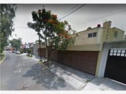 VENTA DE BONITA CASA "REMATE BANCARIO" BOSQUE DE ECHEGARAY NAUCALPAN