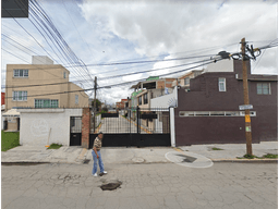 EXCELENTE CASA