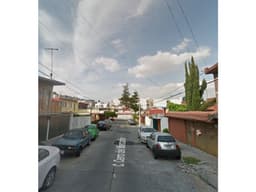 ¡Casa ADJUDICADA! Remate BANCARIO en FRACC. PIRULES