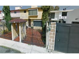 CASA EN CALLE SOR JUANA INES DE LA CRUZ 36 TLALNEPANTLA
