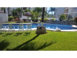 LA NORIA RESIDENCIAL HERMOSA CASA AMUEBLADA EN RENTA