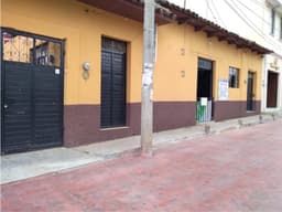 CASA EN VENTA CENTRICA
