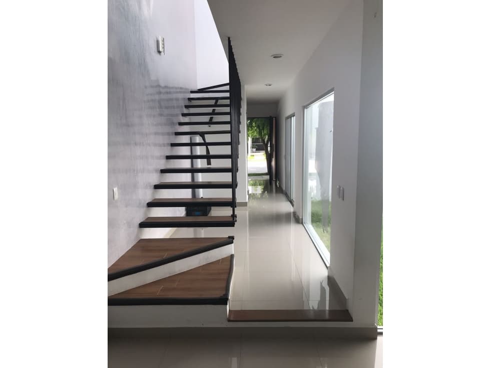 CASA EN RENTA EN PASEO DE LOS BOSQUES — foto 1