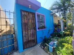 Casa en Venta en col. Los Prados Altamira Tamps.