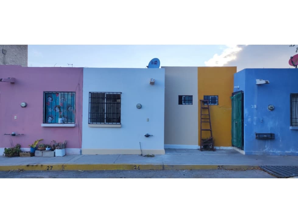 CASA EN LA LOMA 9,CALLE SIERRA MORENA — foto 1