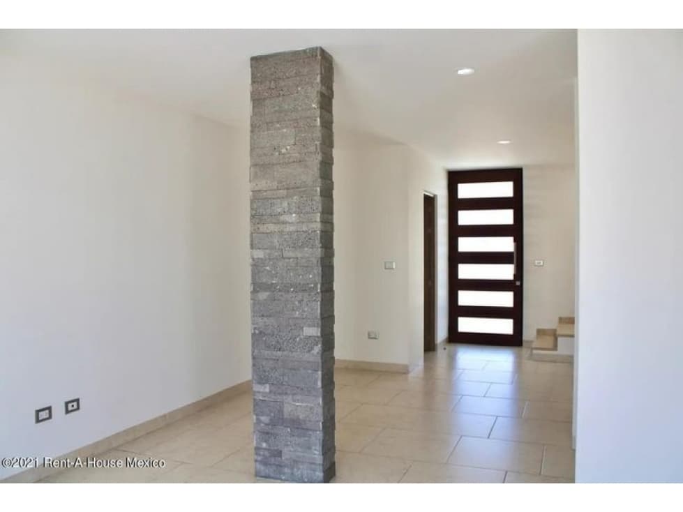 VENTA, casa en privada con amenidades. Zibatá — foto 2