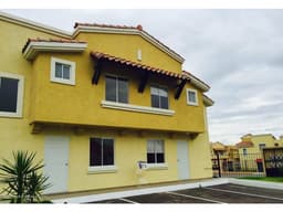 Casa en venta Real Solare 3 habitaciones AVH