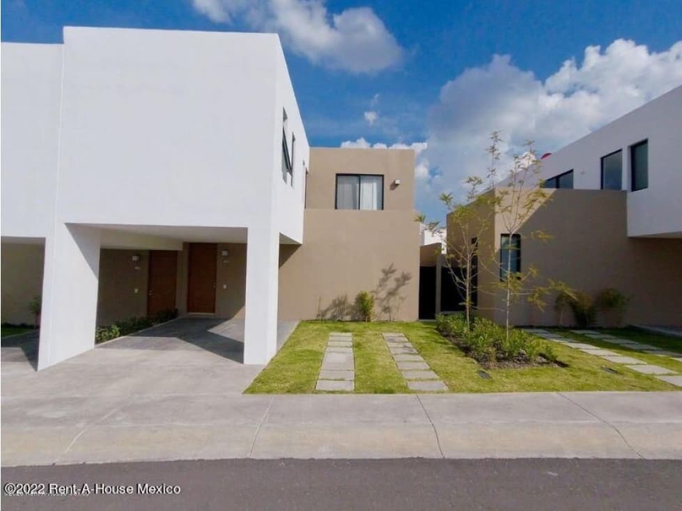 Casa en Renta en Zibata INSPIRA KP — foto 2