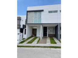 Casa en Venta, Mattia Juriquilla