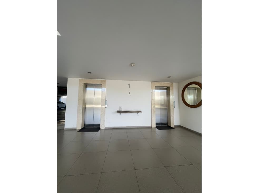 DEPARTAMENTO EN RENTA EN TORRE SOLARA — foto 3