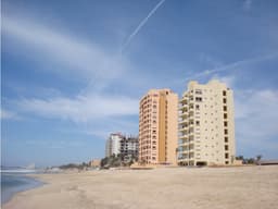 CONDOMINIO EN VENTA EN PLAYA DORADA