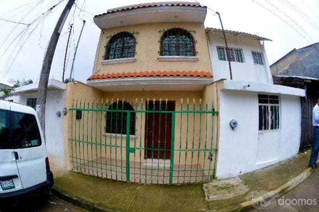Bonita casa en renta a una cuadra del Super Che del Campo de Tiro